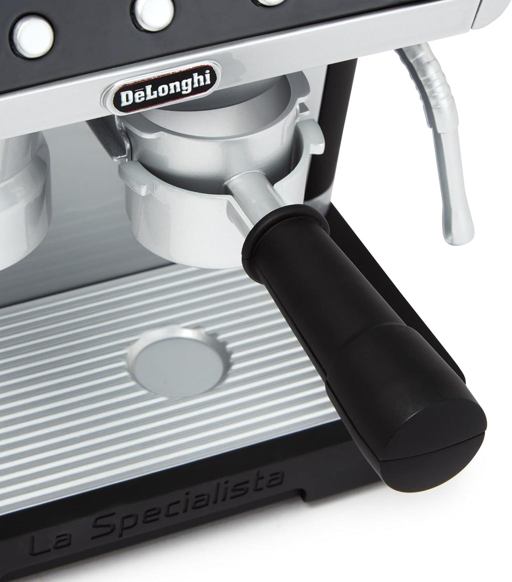 De'Longhi Toys Barista Coffee Machine. Toy Kitchen Playset for Kids with Moving Parts, Realistic Sounds and Magic Coffee Reveal. For Children Aged 3+, Silver, Black