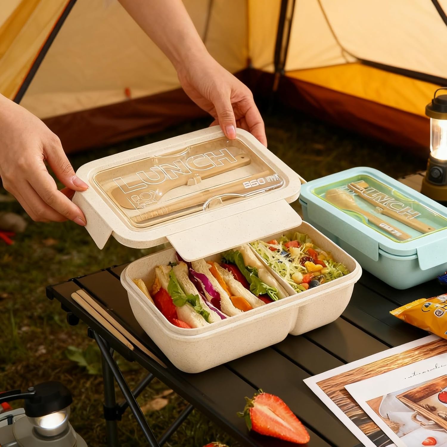 850ml Divided Lunch Box – Portable Large Capacity Microwave Bento Box with Fork & Spoon, Leakproof Food Storage Container for School, Office, Camping