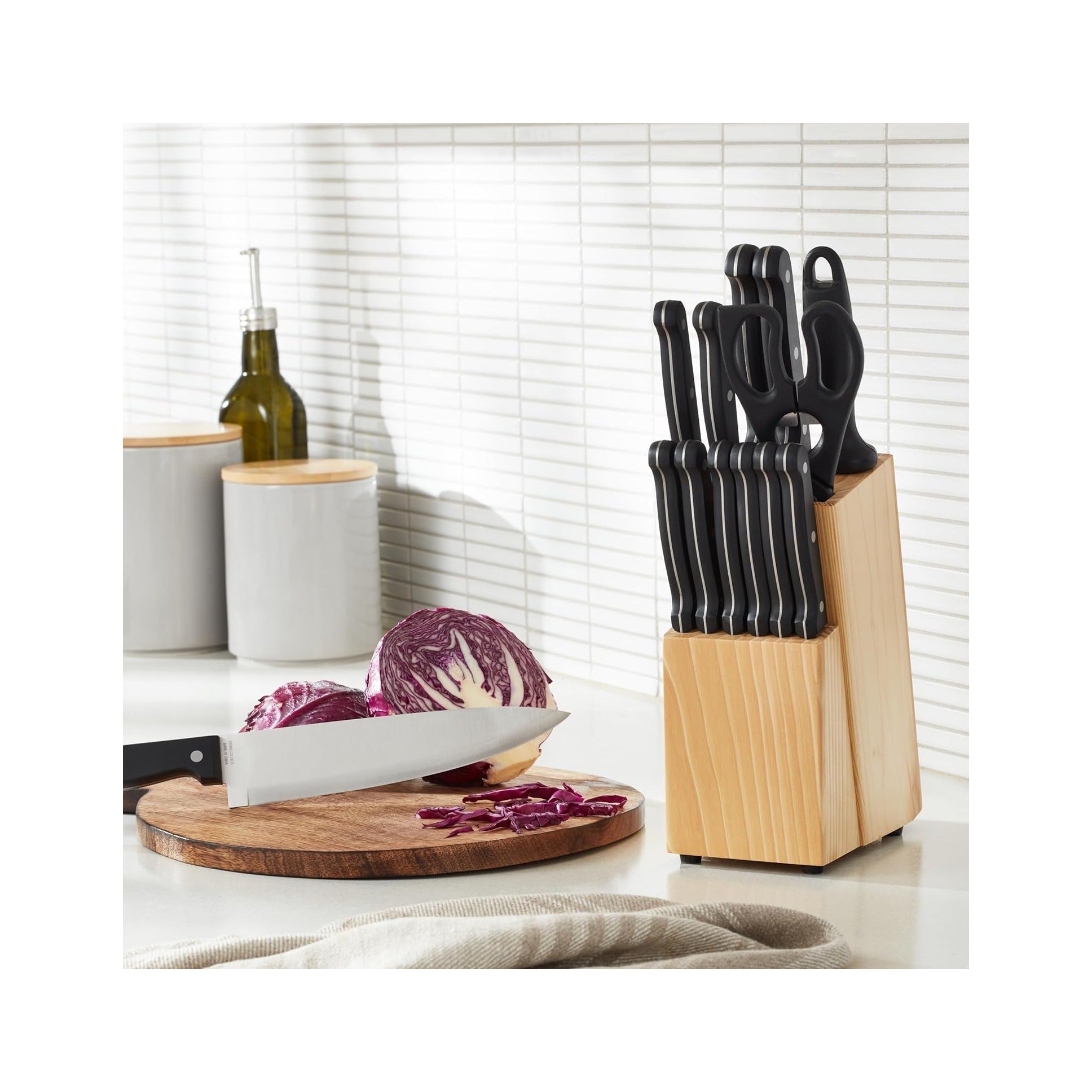 14-Piece High Carbon Stainless Steel Kitchen Knife Set with Full Tang Construction, Ergonomic Handles, Sharpener and Pinewood Block, Black